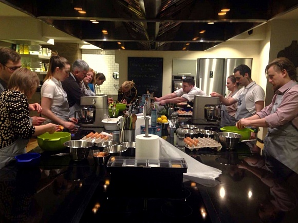 Команда «Вестсайд» посетила кулинарную студию ресторана «Донна Маргарита»